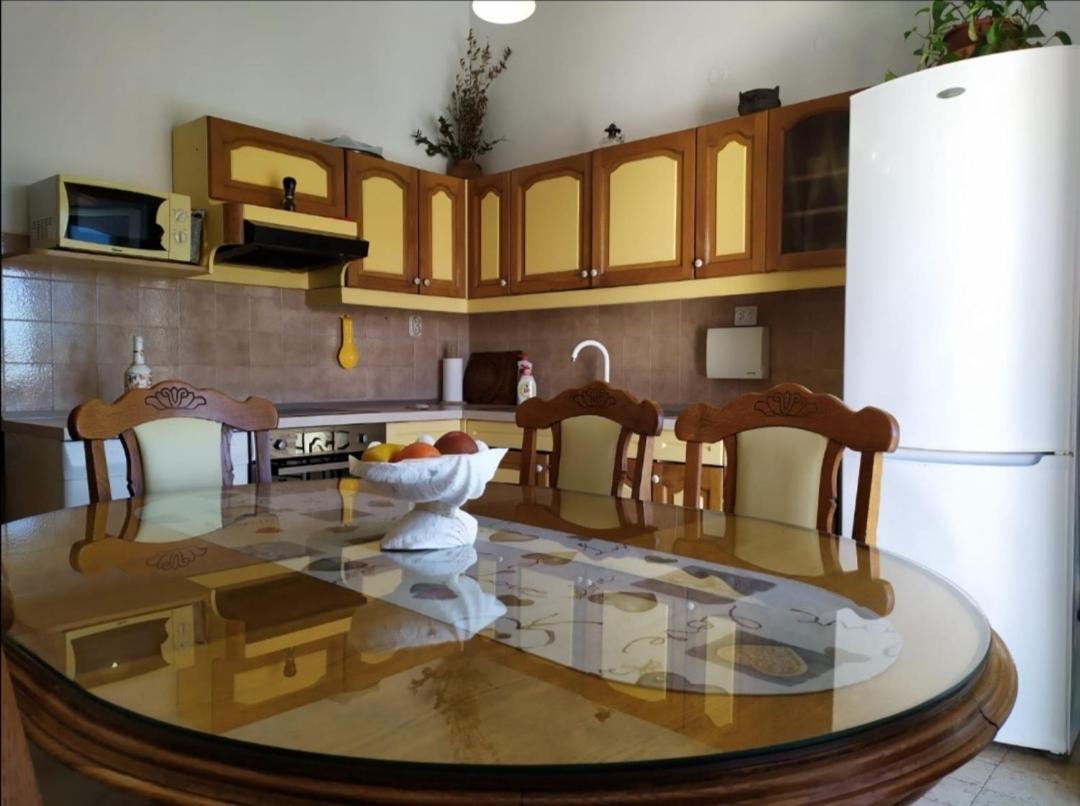 Apartman Anđela Podgora Bagian luar foto