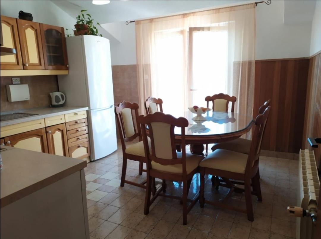 Apartman Anđela Podgora Bagian luar foto